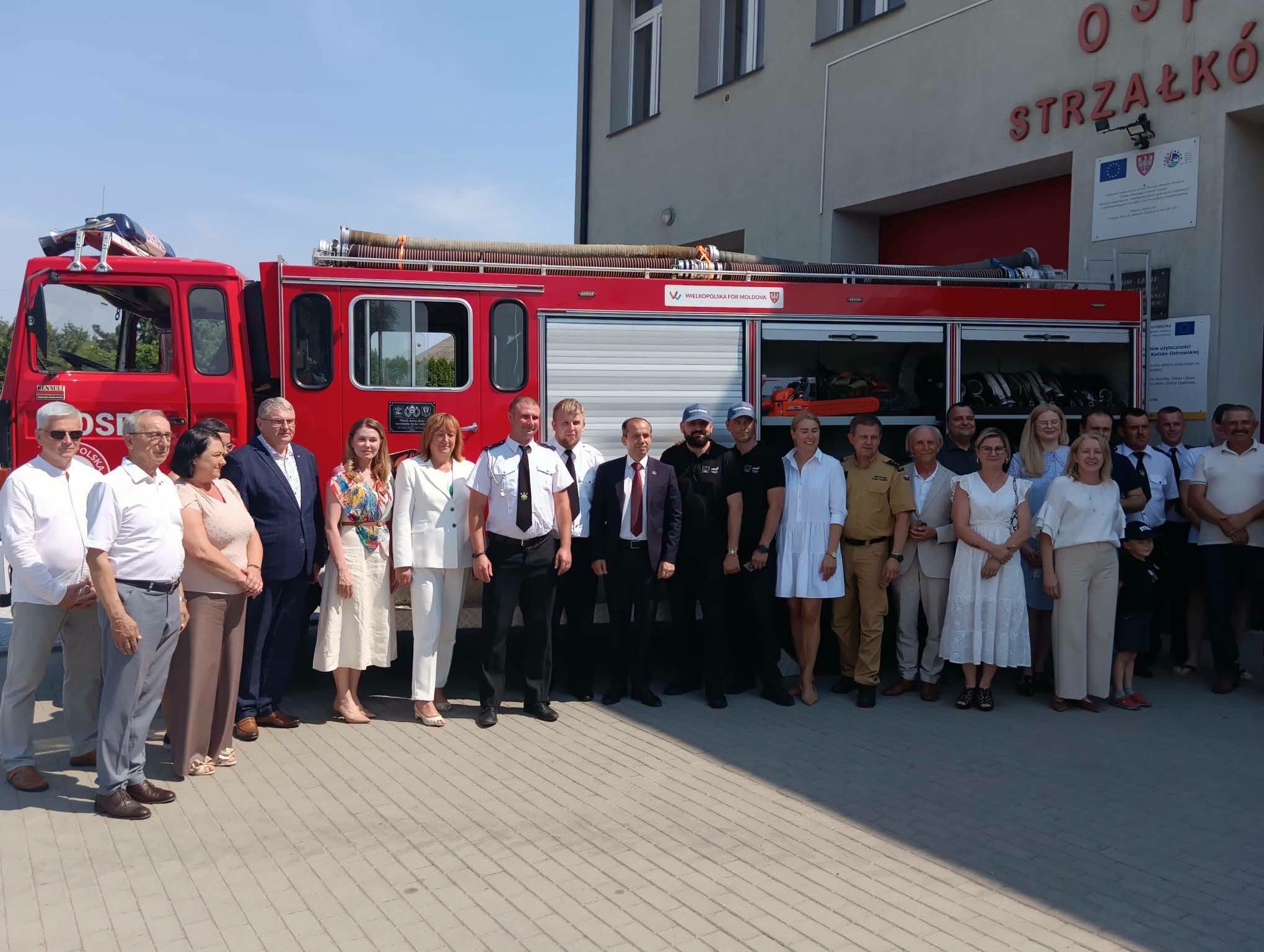 Przekazanie wozu strażackiego z Gminy Lisków do Miasta Cahul w Republice Mołdawii